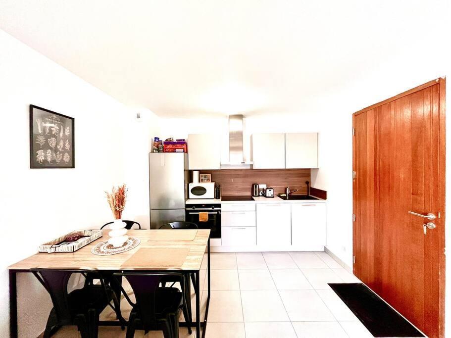 Appartement Terrasse St Florent แซ็งต์-โฟลร็องต์ ภายนอก รูปภาพ